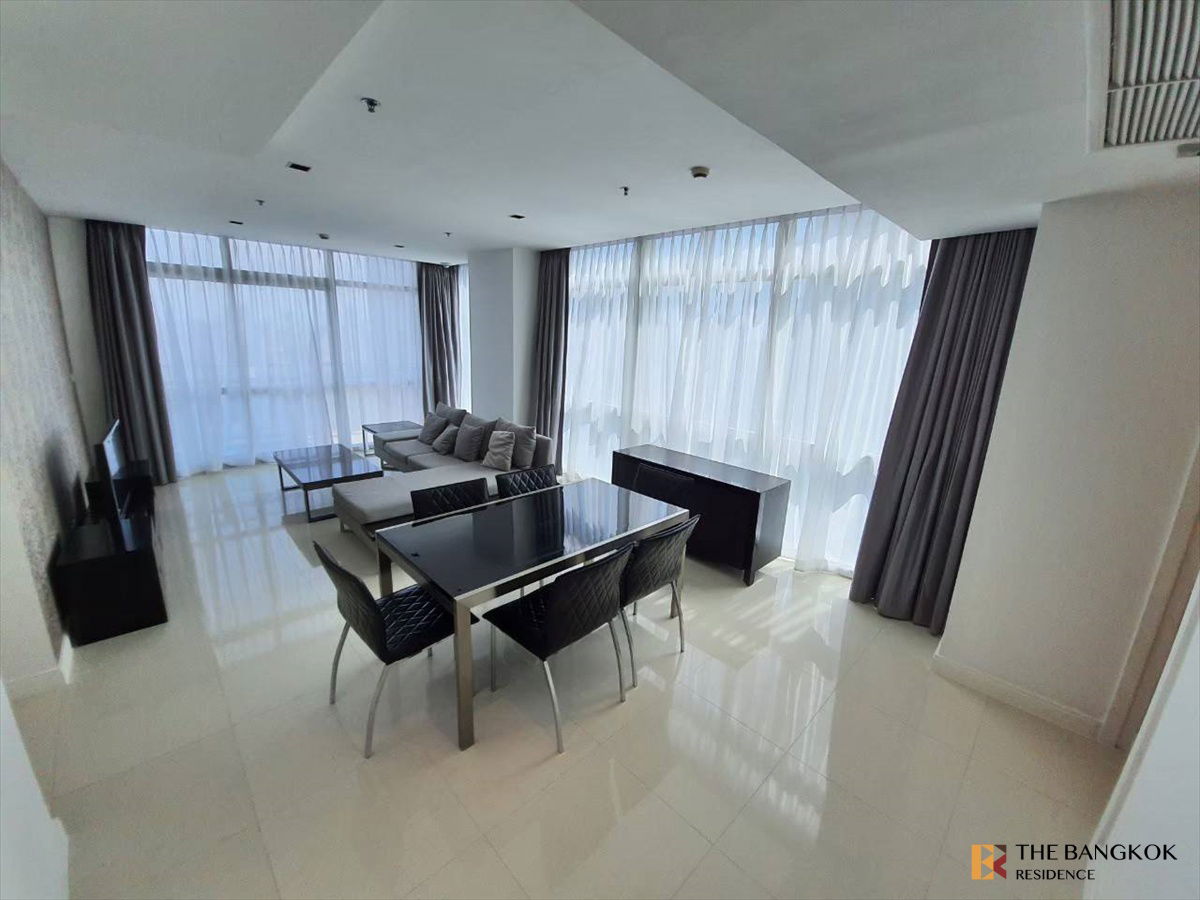 picture Athenee Residence 🌟 High-floor, Spacious Unit in Prime Location 🏙️ Near BTS Ploenchit   - 5/10