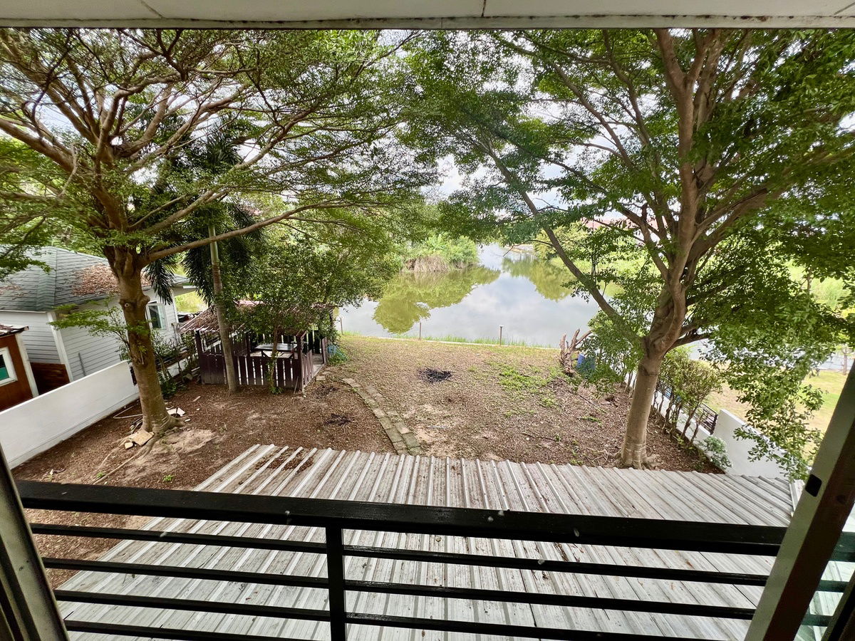 รูป ⭐ ขายด่วน! บ้านเดี่ยว 2 ชั้น Garden Lagoona – บ้านริมน้ำ สไตล์รีสอร์ท บรรยากาศสงบ ร่มรื่น เหมาะกับการพักผ่อนและ Work From Home พื้นที่รอบบ้านเยอะ - รูปที่ 20/29