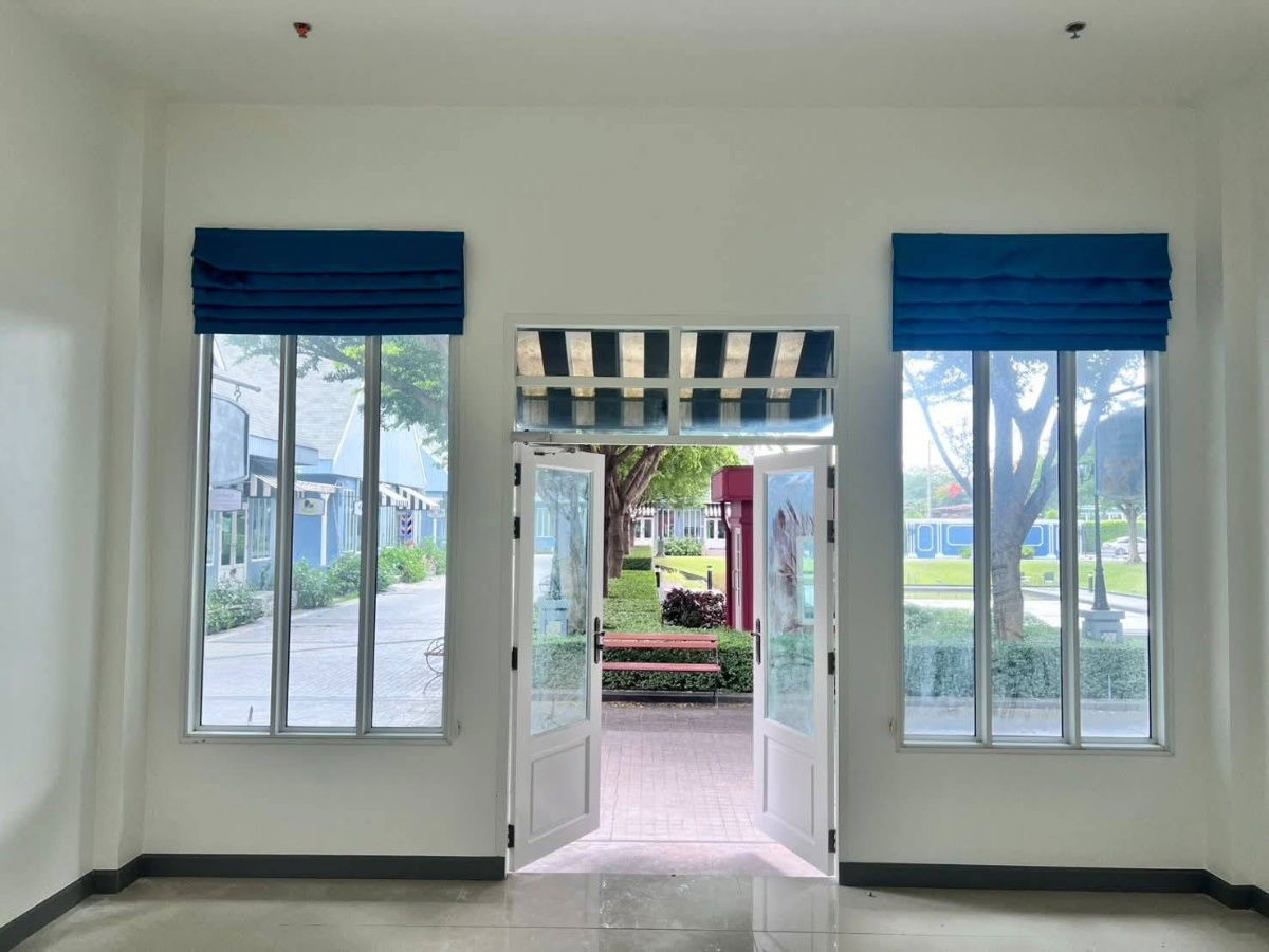 picture Chapter One Modern Dutch Condo for sale for business , market - 4/14