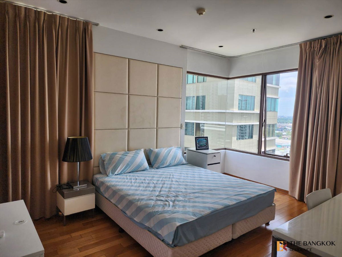 รูป The Emporio Place 💖 ห้องใหญ่ วิวสวย 🌃 ใกล้ BTS พร้อมพงษ์ - รูปที่ 2/13