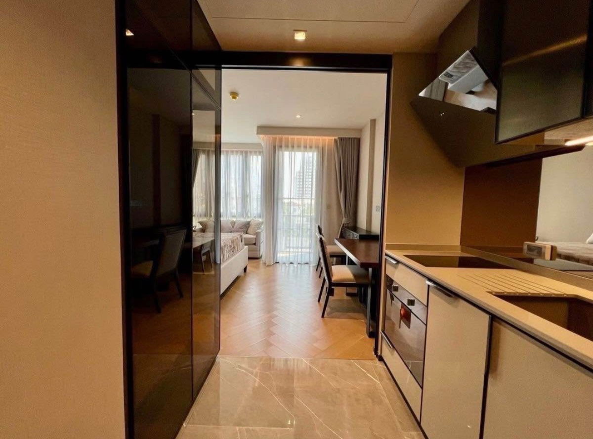 picture Forrent The Reserve Sukhumvit 61 Condominiums  - 4/9
