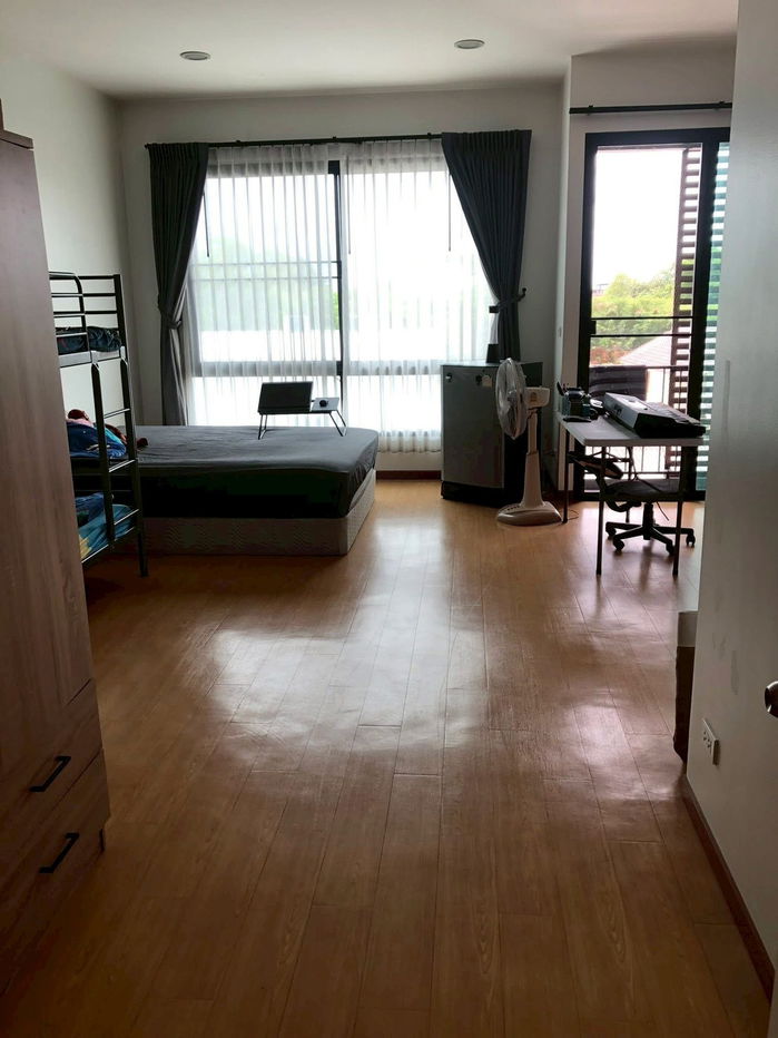 picture P0228 For Sale 3-Storey Corner Townhome - Punnawithi 31, Sukhumvit 101 - 2/11