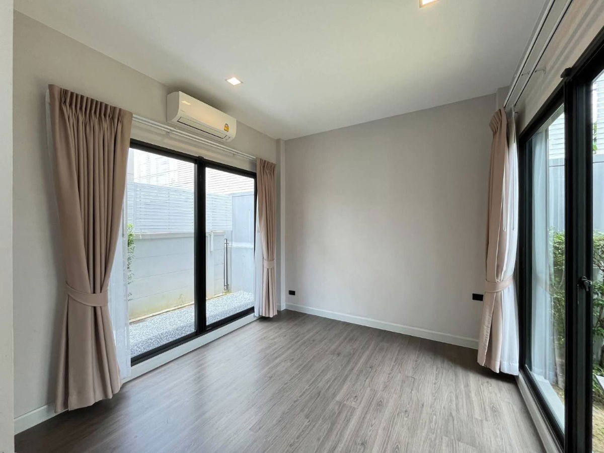 picture Sale Bangkok Boulevard Rama 5 4 bedroom 4 bathroom - 5/11