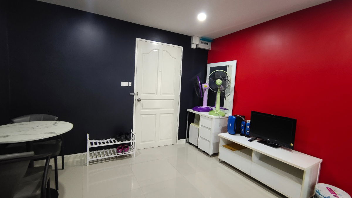 รูป ให้เช่า Indy condo อิสรภาพ 31 ใกล้ MRT อิสรภาพ 500 เมตร🌟 เครื่องใช้ไฟฟ้า+เฟอร์นิเจอร์ครบพร้อมอยู่ - รูปที่ 10/17
