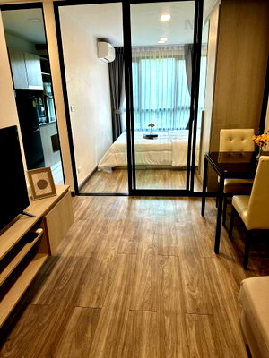 Condos for rent : For Rent Condo THE COLLECT RATCHADA 32 Building 1, Floor 3,1 bed room, Room size 28.00 sqm