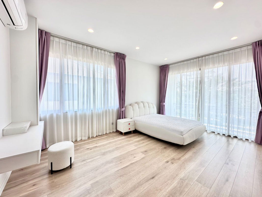 picture Burasiri Krungthep Kreetha - 🏡 Rent | Ready to Move In Luxury House with 4 Bedrooms  5 Bathrooms,📞 096-2493698 (BKK0175) - 17/26