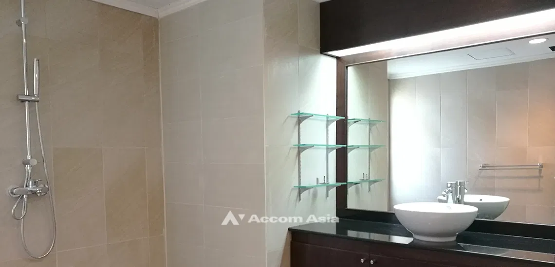 รูป 🔼🔽 AccomA 📩  3 BR Condominium @Sathorn Gardens (26956) - รูปที่ 18/20