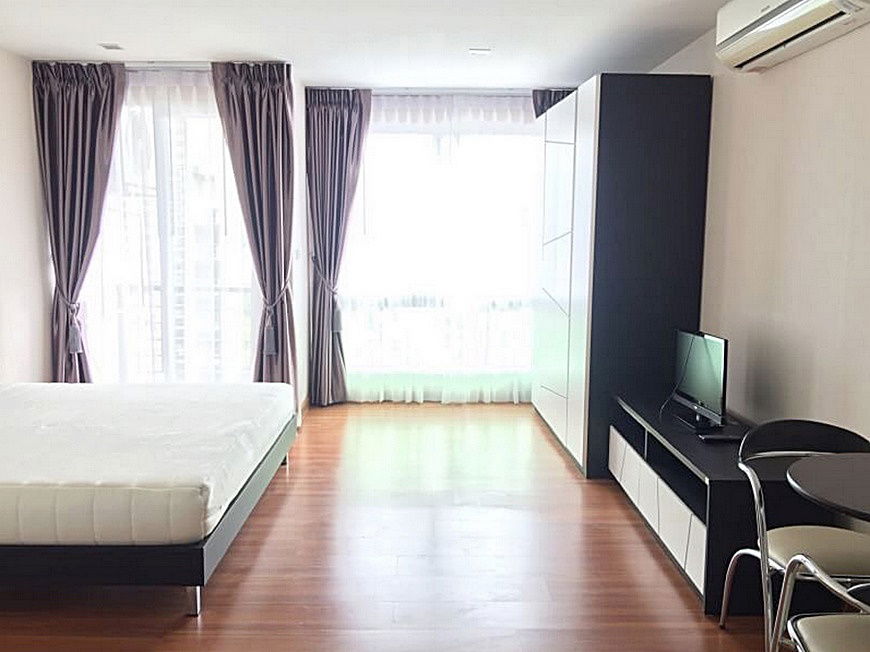 picture Call : 091-545-5346 Condo Airlink Residence @Suvarnabhumi Airport, 32 sq.m 7th floor Corner Unit, Fully furnished - 2/10