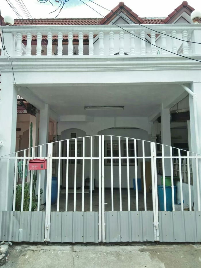 picture House for rent Soi Ladphrao 81 - 2/8