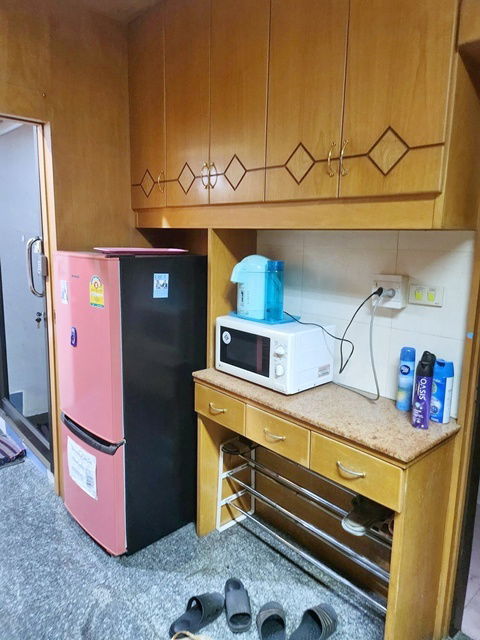 picture MRT SamYot 290m. Sampeng Market 700 m. 4-story commercial building for rent 20 sq.wa. 320 sq.m. Silp - 5/8