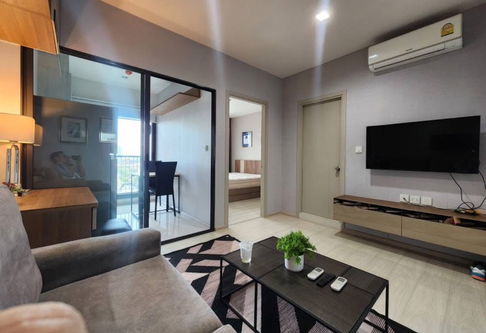 Life Sukhumvit                  48 