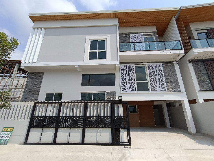 รูป ขายบ้านเดี่ยวสร้างใหม่ พัฒนาการ65 - รูปที่ 3/10