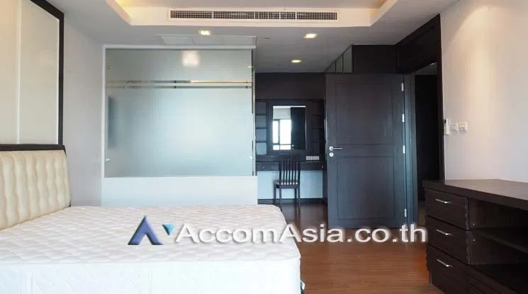 รูป 🔼🔽 AccomA 📩  Modern condominium with great natural light in Sathorn (AA17935) - รูปที่ 9/13