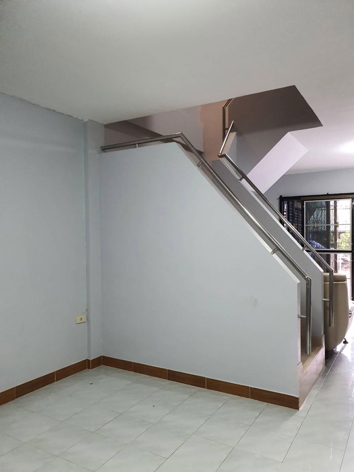 picture R2642 Townhome For Rent Uthong Place 3 - 4/11