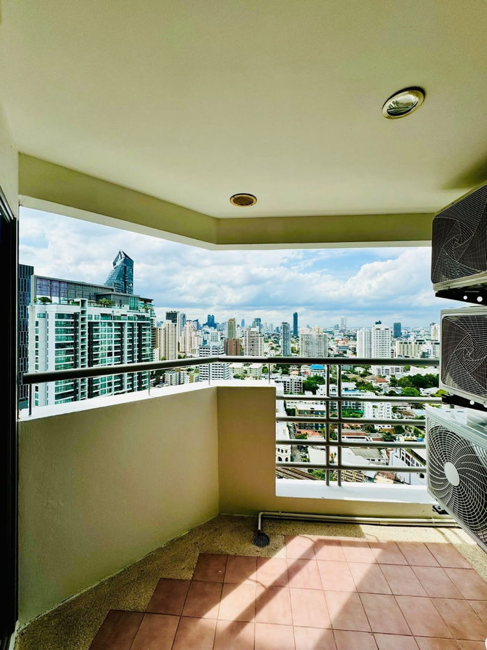 picture #R6034  🎉 290868 Condo for rent Waterford Diamond Tower - 9/12