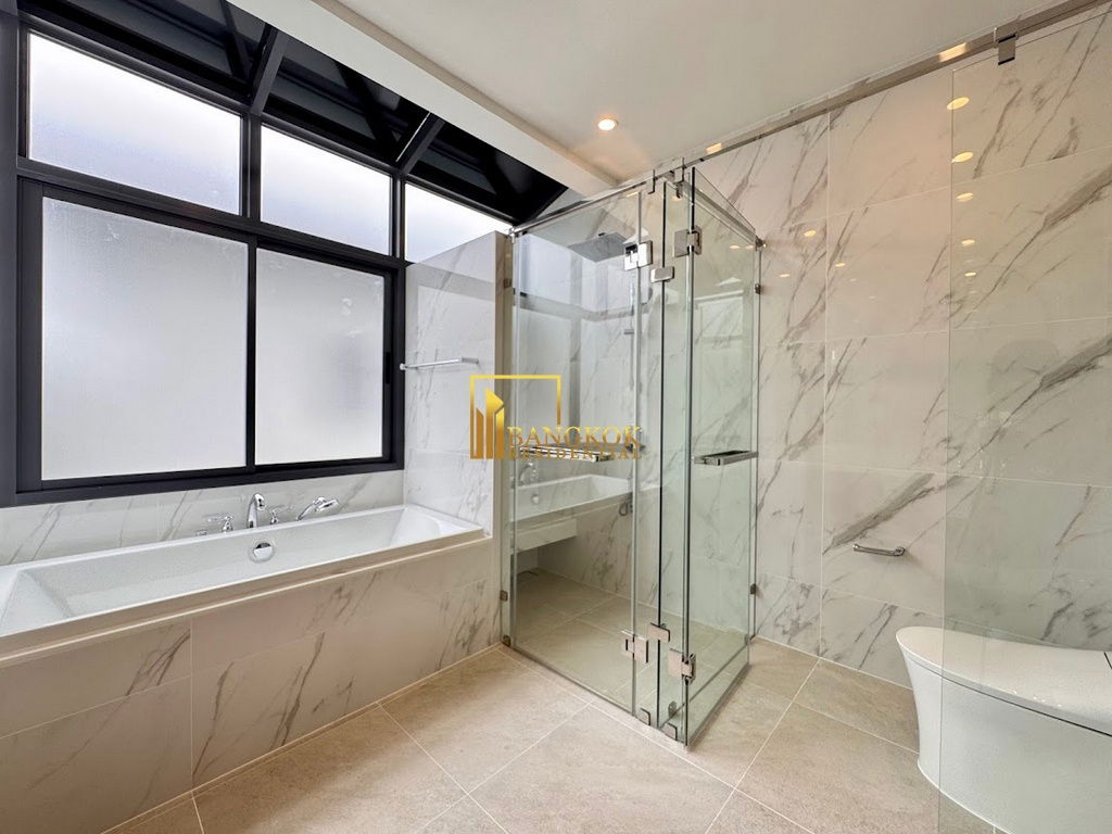 picture Narasiri Krungthepkreetha | Exceptional 5 Bedroom Luxury House - BR28143SH - 38/54