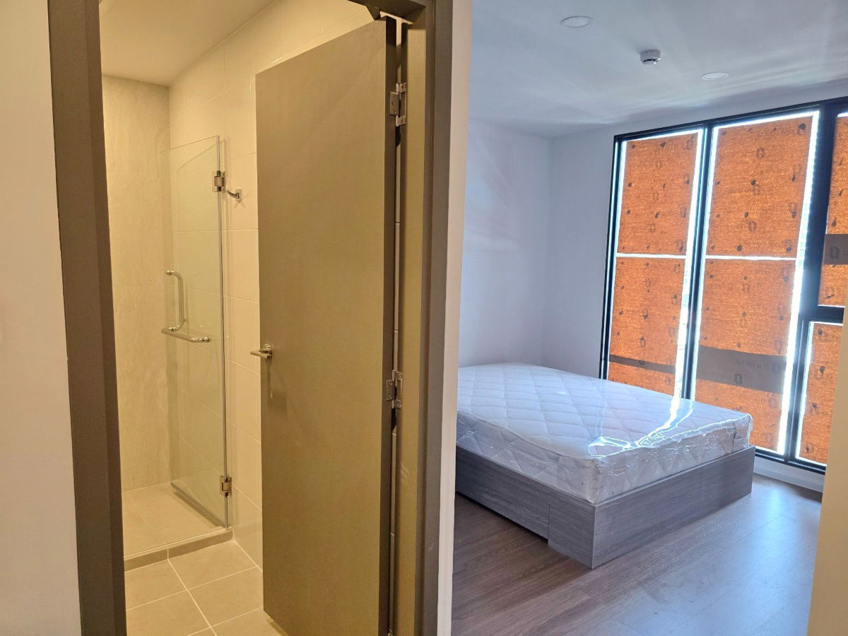 picture Sale 2BR, Pool view condo, The Origin Ratchada-Lat Phrao, Fully Furnished - 6/32