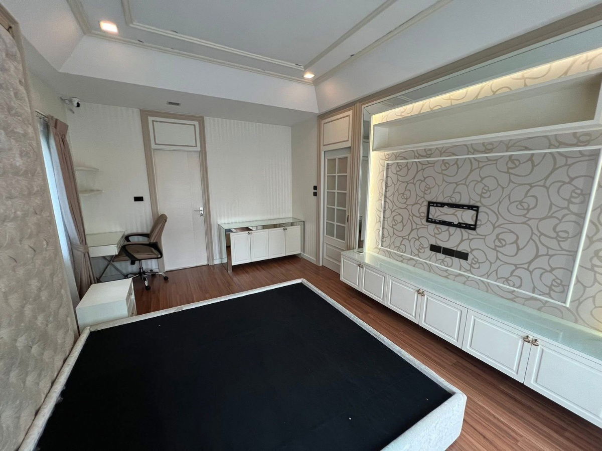 รูป 🏡✨ บ้านเช่าหลังมุม หันทิศใต้ เลี้ยงสัตว์ได้ @ ชัยพฤกษ์ รามอินทรา–วงแหวน 2 ✅ บ้านหลังใหญ่ | พื้นที่เยอะ | ตอบโจทย์ครอบครัวใหญ่หรือโฮมออฟฟิศ - รูปที่ 8/17