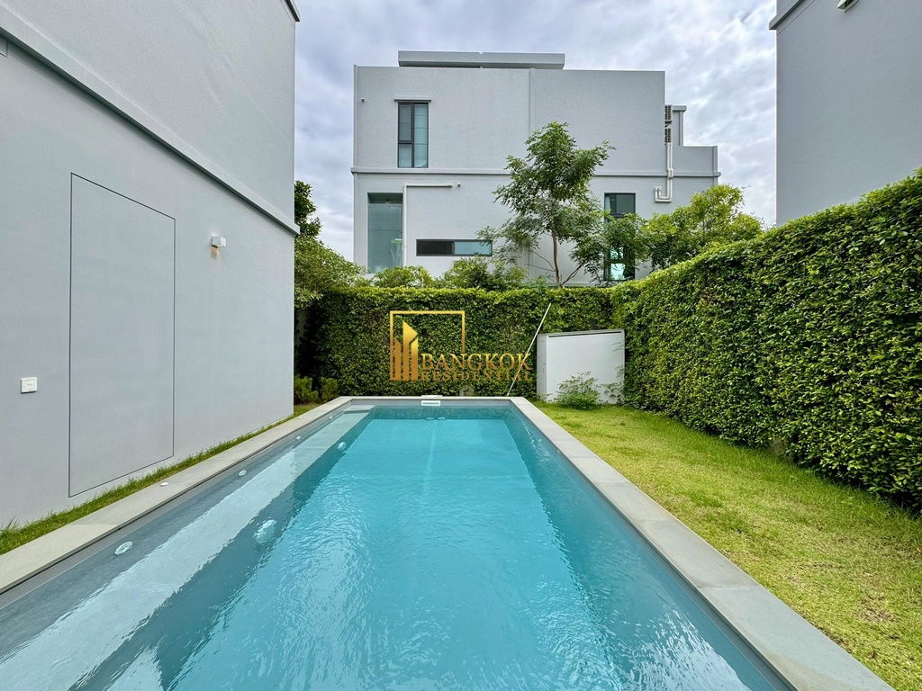 picture VIVE Krungthep Kreetha | Luxurious 4 Bedroom House For Rent - BR28266SH - 3/79