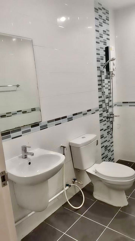 picture 🏡 For Rent: 3-Storey Townhome at Krissana Private City  ✨ Fully Furnished | Spacious Living | Prime Location - 15/30