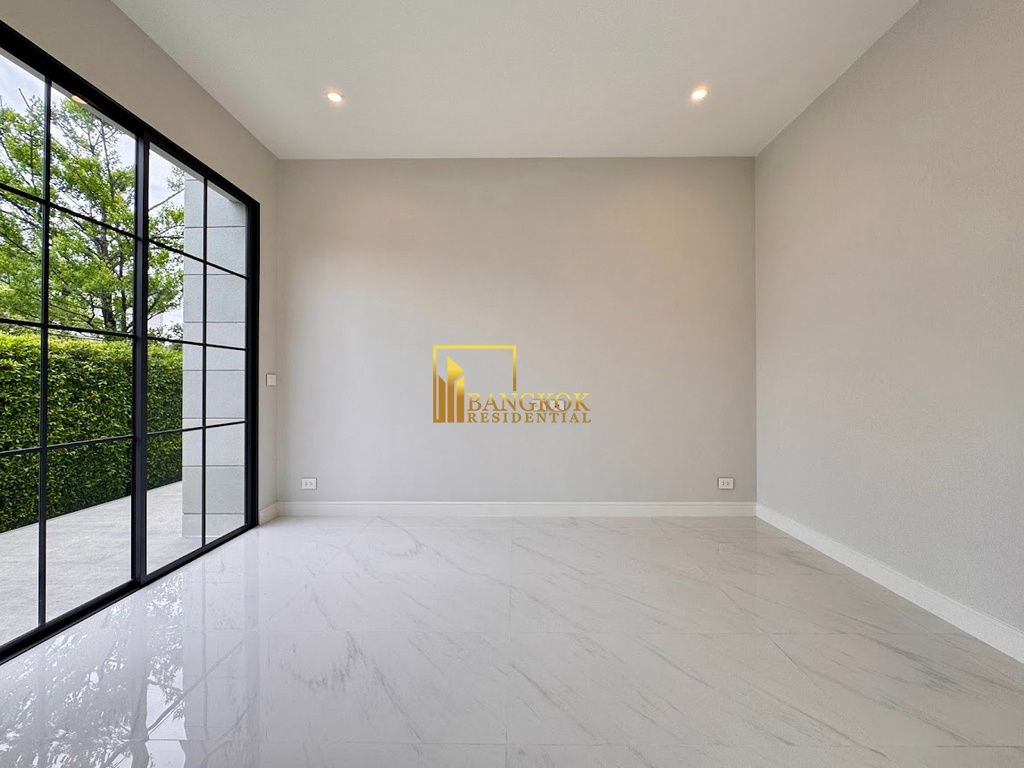 picture Narasiri Krungthepkreetha | Exceptional 5 Bedroom Luxury House - BR28143SH - 16/54