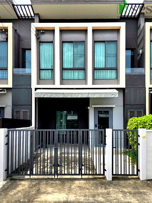 Townhouses for rent : House for Rent at Pleno Sukhumvit–Bangna (SPSJN63)