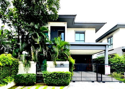 บ้านเดี่ยว สมุทรปราการ : ขานบ้านเดี่ยวหรู บางกอก บูเลอวาร์ด ศรีนครินทร์-บางนา อำเภอบางพลี  จังหวัดสมุทรปราการ 