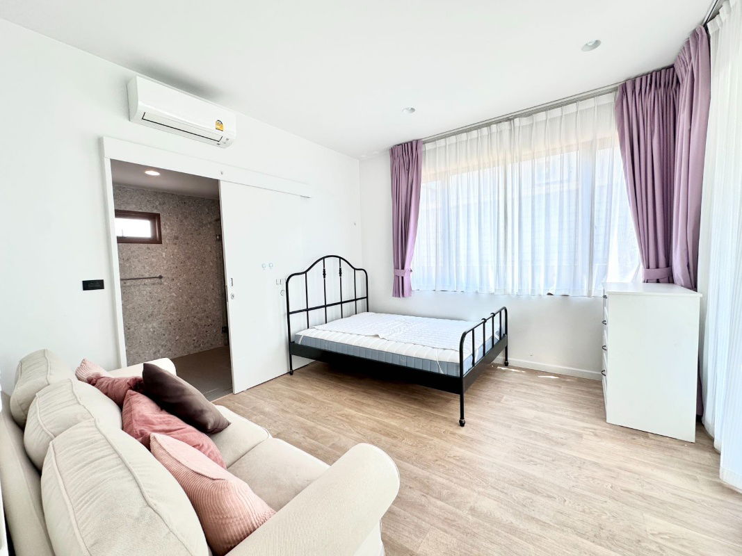 picture Burasiri Krungthep Kreetha - 🏡 Rent | Ready to Move In Luxury House with 4 Bedrooms  5 Bathrooms,📞 096-2493698 (BKK0175) - 16/26