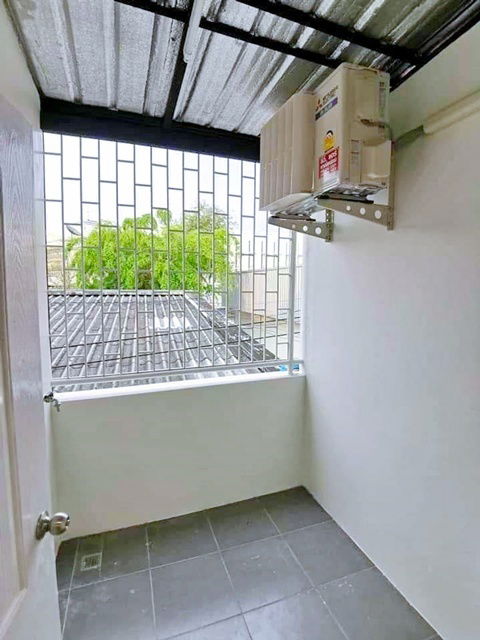 picture MRT WongSawang 2km. Townhouse for rent 3-storey 18 sq.wa. 230 sq.m. BonMarche Market 1.2 km. - 8/8