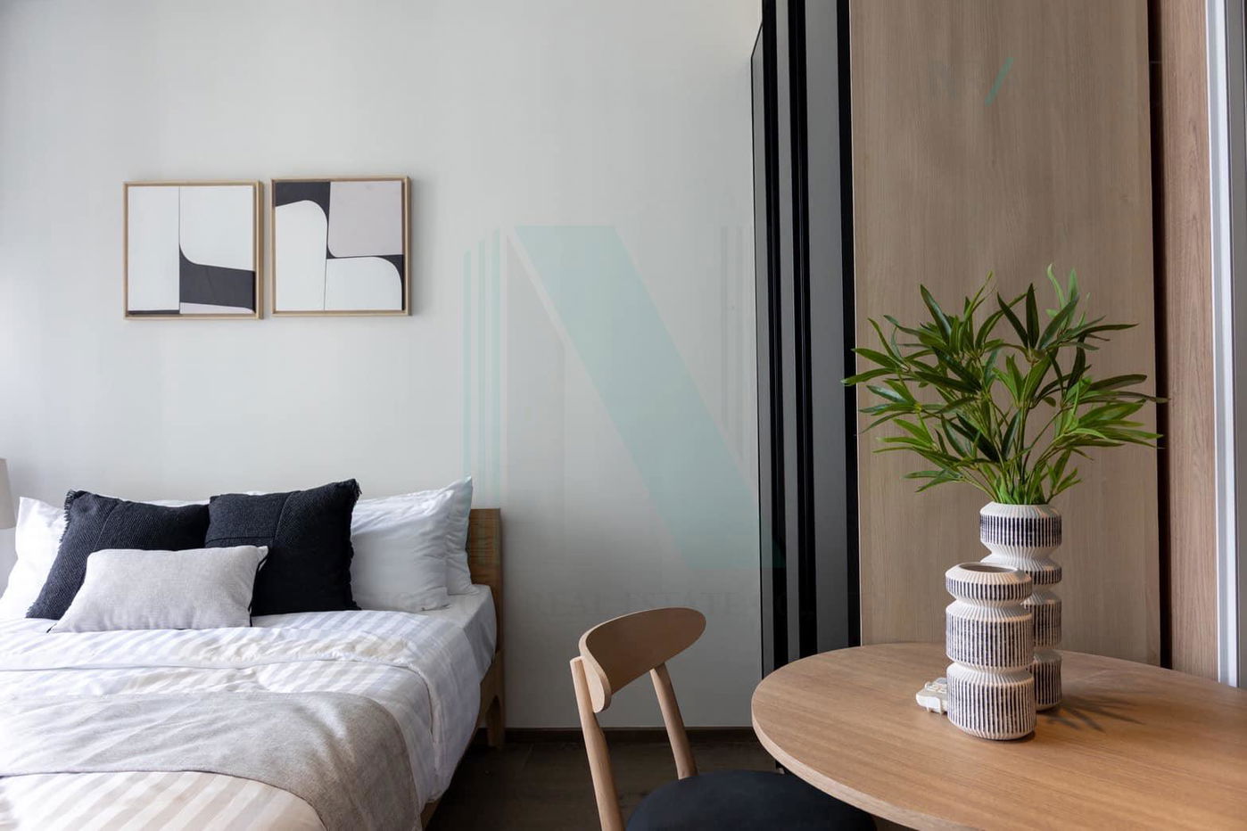 รูป ให้เช่าคอนโด พาร์ค 24 เฟส 2 อาคาร 6 ชั้น 32 สตูดิโอ ขนาด 28 ตรม ใกล้ ดิ เอ็มดิสทิค - รูปที่ 1/8