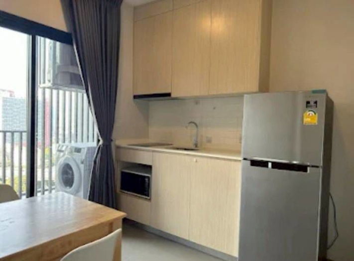 picture Condo for rent at Metris Rama 9-Ramkhamhaeng. **Pets allowed** 1 bedroom, 1 bathroom, 28 sq m, 15th floor. - 4/7