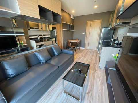 Plus condo 30 ตรม. ใกล้ Themall เช่า 11,000 บาท/เดือน เจ้าของปล่อยเช่าเอง