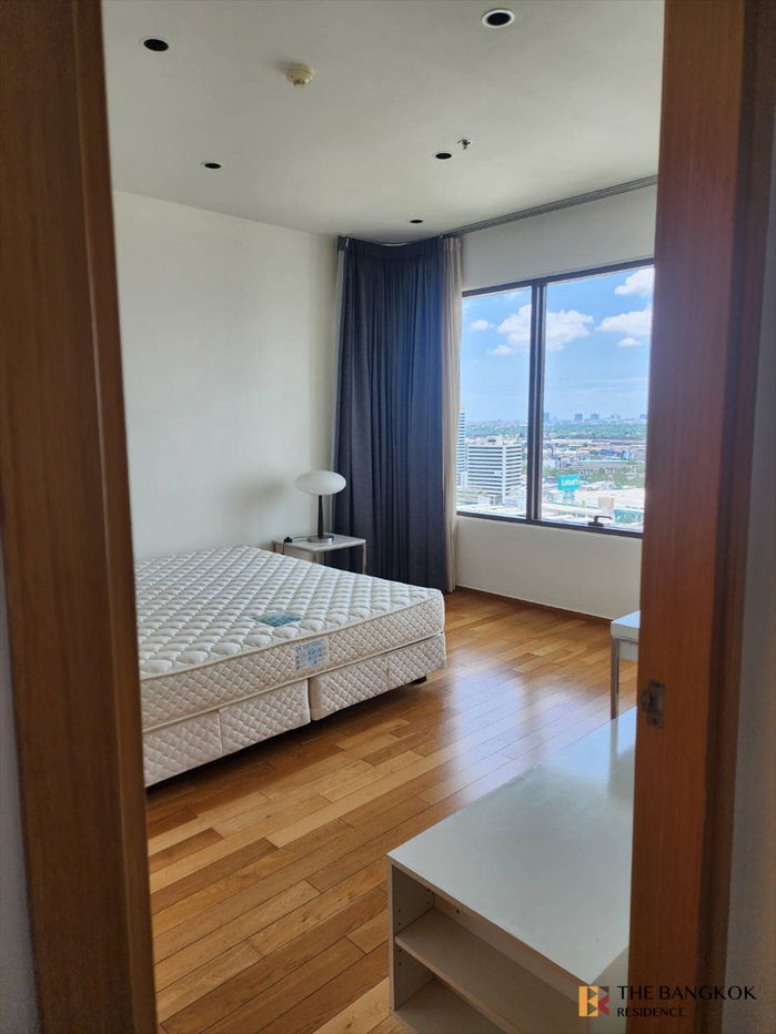 รูป The Emporio Place 💖 ห้องใหญ่ วิวสวย 🌃 ใกล้ BTS พร้อมพงษ์ - รูปที่ 6/13
