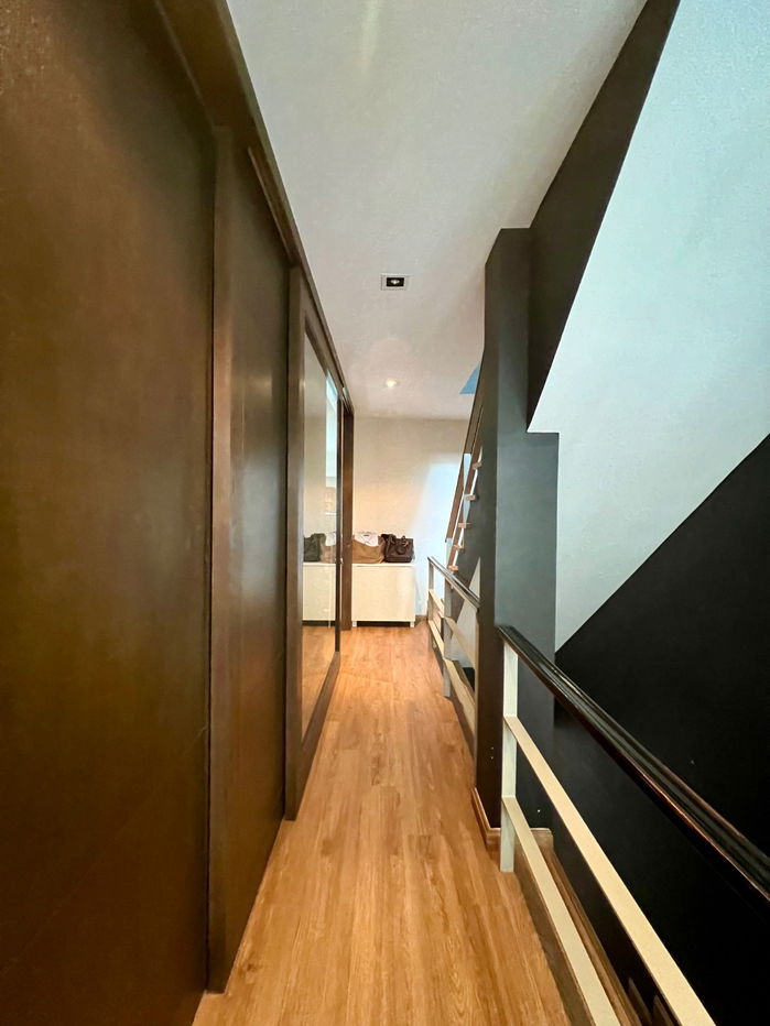 picture For Sale | 3-Storey Corner Townhome at Noble Cube Pattanakarn | Newly Renovated with Premium Materials - 27/35