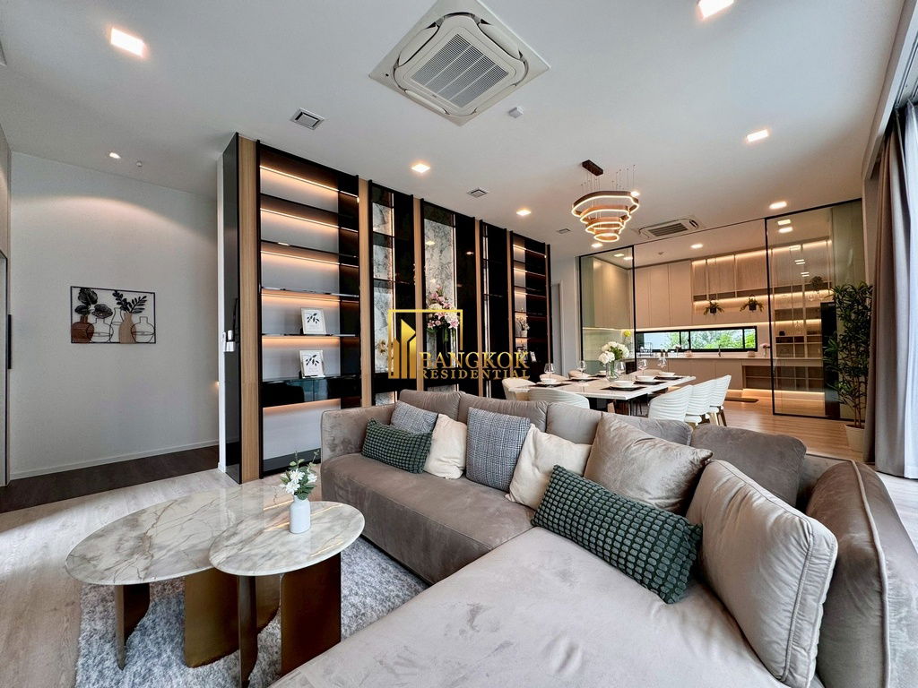 picture VIVE Krungthep Kreetha | Luxurious 4 Bedroom House For Rent - BR28266SH - 31/79