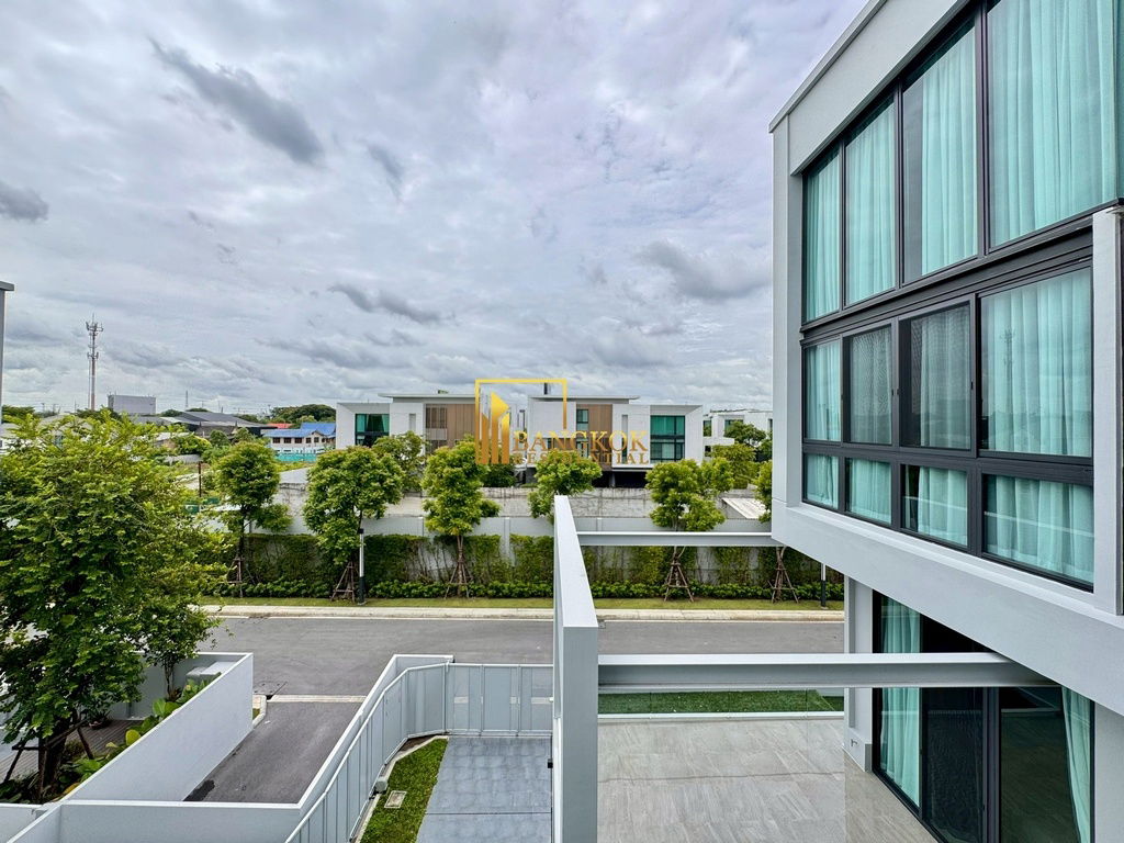 picture VIVE Krungthep Kreetha | Luxurious 4 Bedroom House For Rent - BR28266SH - 55/79