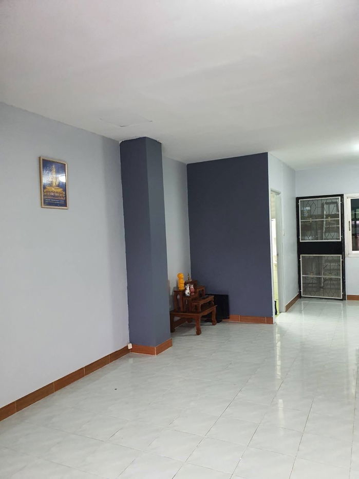 picture R2642 Townhome For Rent Uthong Place 3 - 6/11