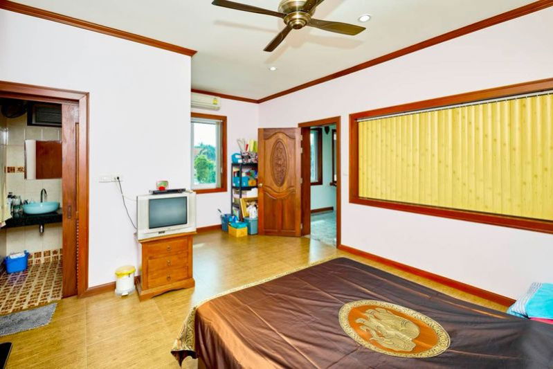 picture Single house for sale in Pattaya, excellent location, very premium, near Map Prachan Reservoir - 11/20