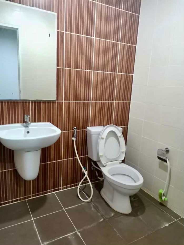 picture 🏡 For Rent: 3-Storey Townhome at Krissana Private City  ✨ Fully Furnished | Spacious Living | Prime Location - 28/30