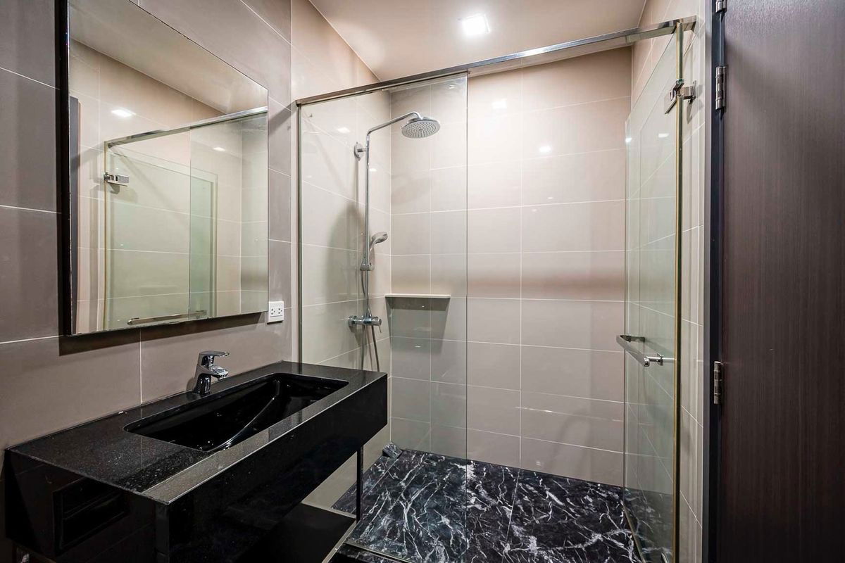 รูป +++เช่าด่วน+++ EDGE SUKHUMVIT 23 ** 2 ห้องนอน 65 ตร.ม. แต่งครบพร้อมอยู่!! - รูปที่ 8/9