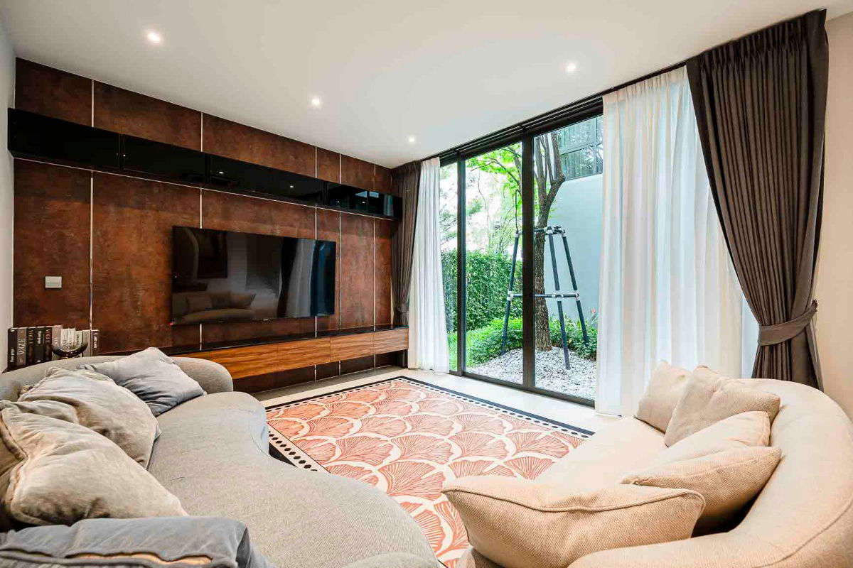 รูป Luxury House Bugaan Pattanakarn 32 - รูปที่ 3/20