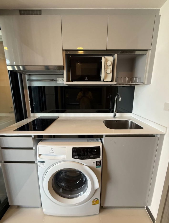 picture Forrent Knightsbridge Space Ratchayothin Duplex Condominiums  - 10/13
