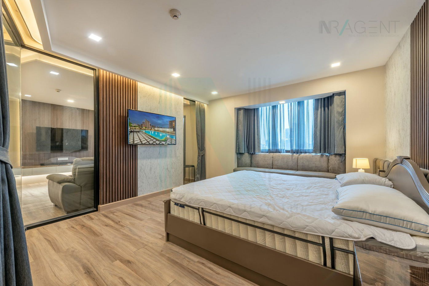 รูป ให้เช่าคอนโด ออมนิ ทาวเวอร์ สุขุมวิท 4 อาคาร 1 ชั้น 31 1 ห้องนอน ขนาด 65 ตรม ใกล้ ศูนย์ประชุมแห่งชาติสิริกิติ์ - รูปที่ 4/8