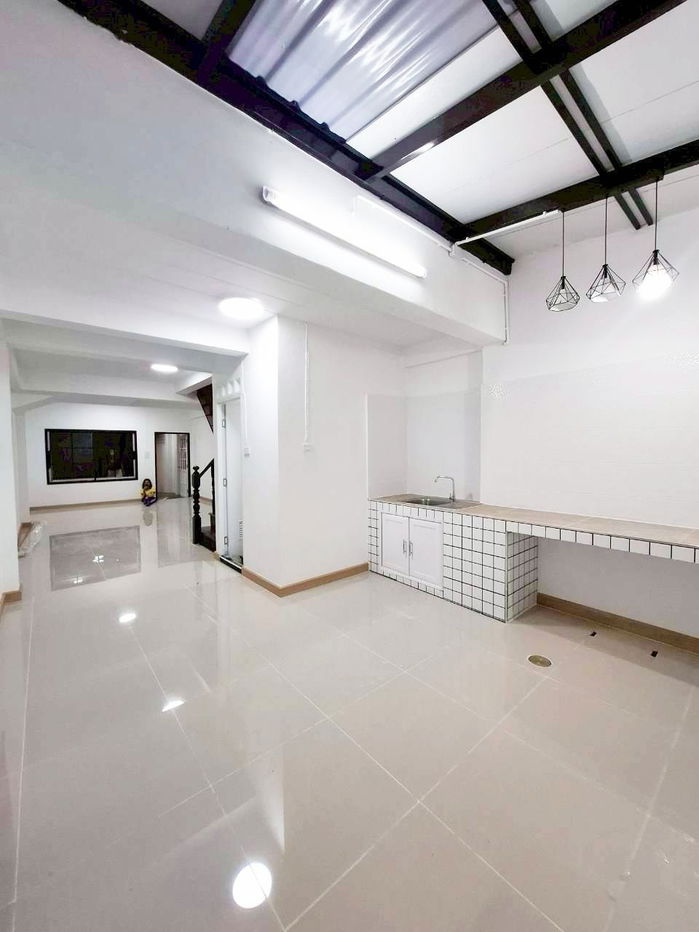 picture 2-story semi-detached house for sale, Phra Pin Village 5 (Ekachai 109) Land area 25.5 square wah, 3 bedrooms 2 bathrooms - 5/11