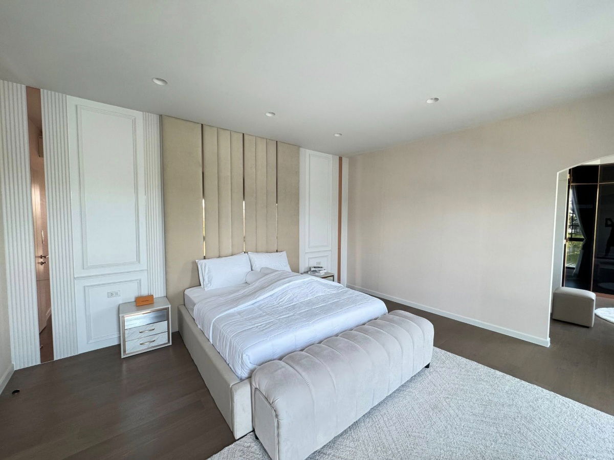 รูป บ้านใหม่หรู วิวติดทะเลสาบ หลังใหญ่สุดในโครงการ หมู่บ้านบุราสิริ ปัญญาอินทรา - รูปที่ 19/24