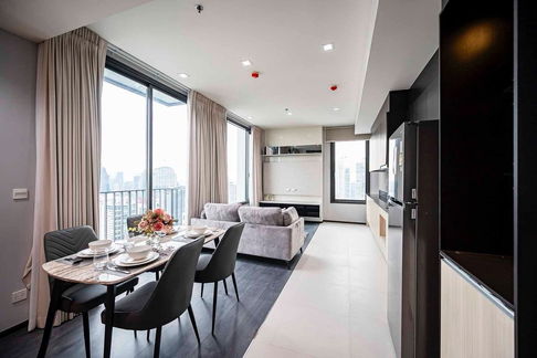 +++เช่าด่วน+++ EDGE SUKHUMVIT 23 ** 2 ห้องนอน 65 ตร.ม. แต่งครบพร้อมอยู่!!