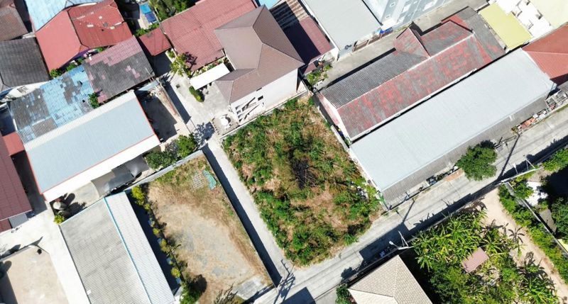 picture Vacant land for sale in Pattaya area, beautiful plot, cheap price, close to community area - 4/13