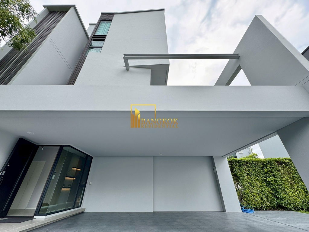 picture VIVE Krungthep Kreetha | Luxurious 4 Bedroom House For Rent - BR28266SH - 7/79