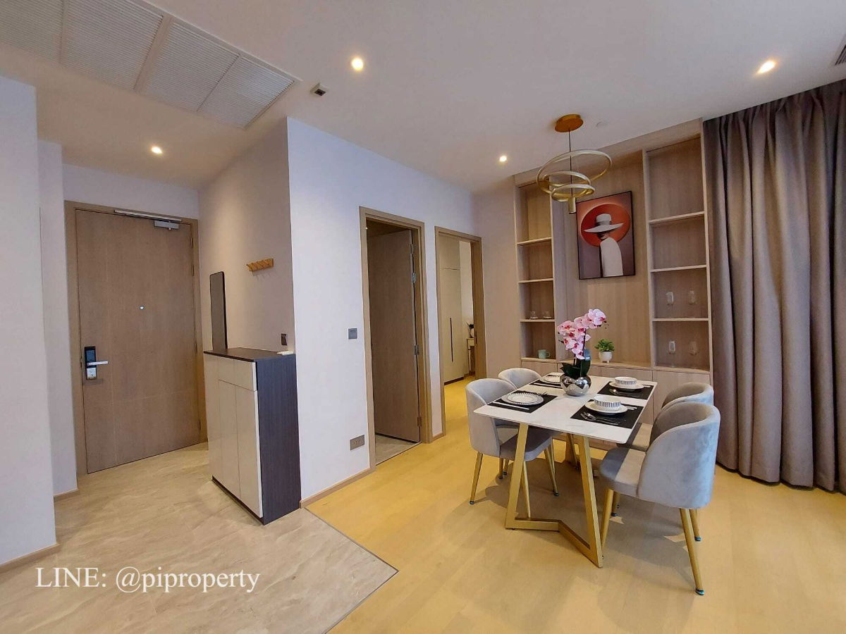 picture ​Experience an elevated lifestyle in this stunning corner unit at Ashton Asoke Rama 9.  - 14/37