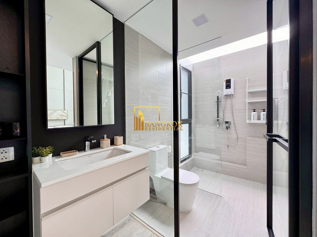 picture VIVE Krungthep Kreetha | Luxurious 4 Bedroom House For Rent - BR28266SH - 68/79